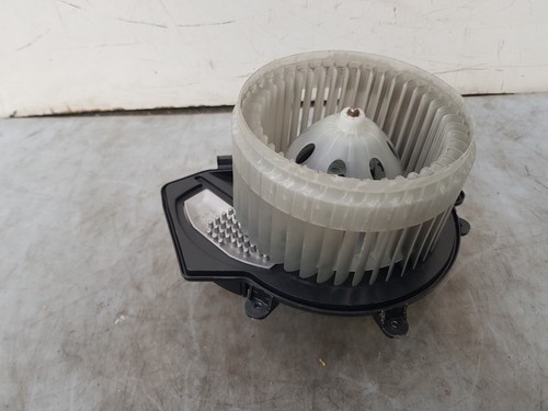 Mercedes klasse w463 g63 - mercedes,